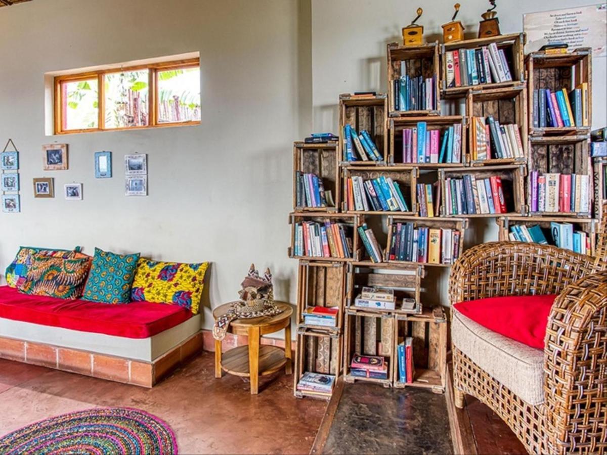 Chameleon Hill Forest Lodge Bwindi Impenetrable Park Buitenkant foto