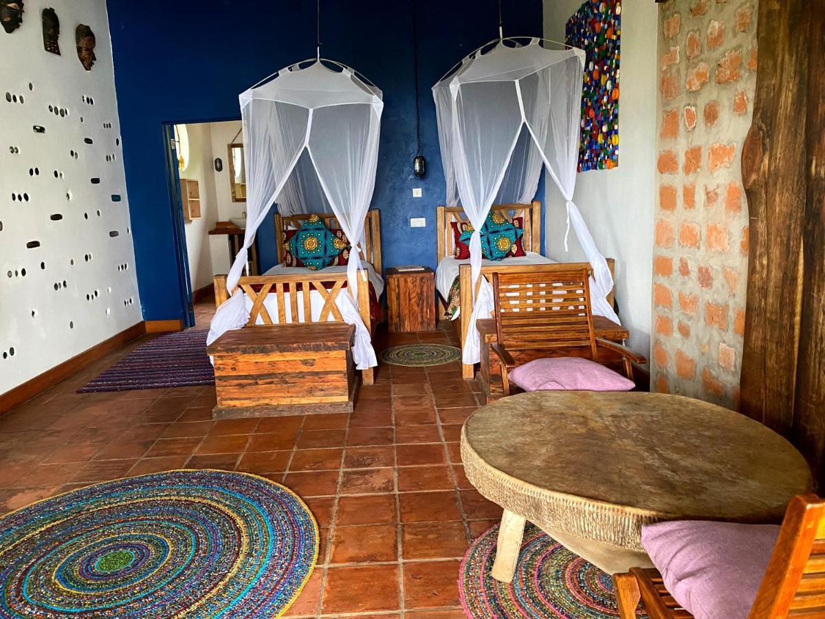 Chameleon Hill Forest Lodge Bwindi Impenetrable Park Buitenkant foto