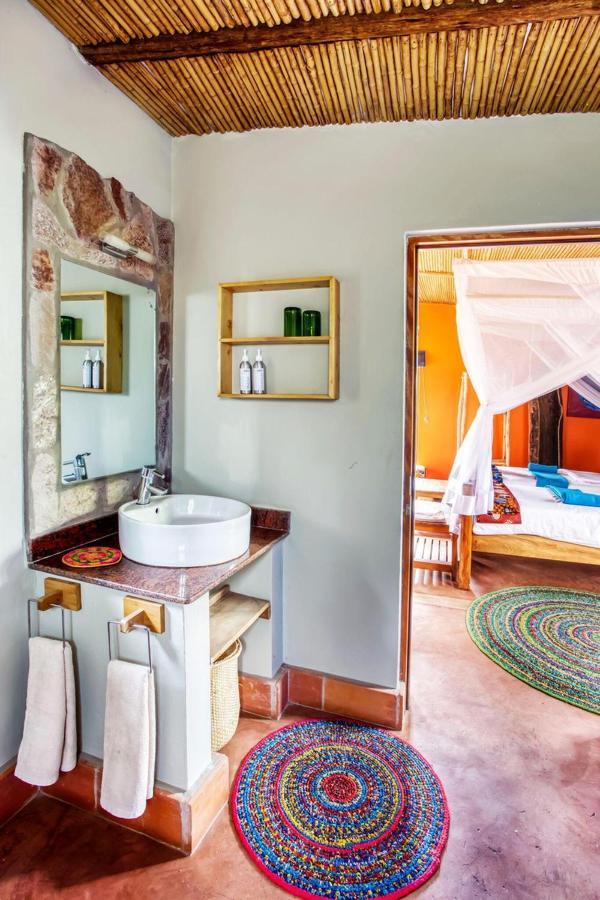 Chameleon Hill Forest Lodge Bwindi Impenetrable Park Buitenkant foto
