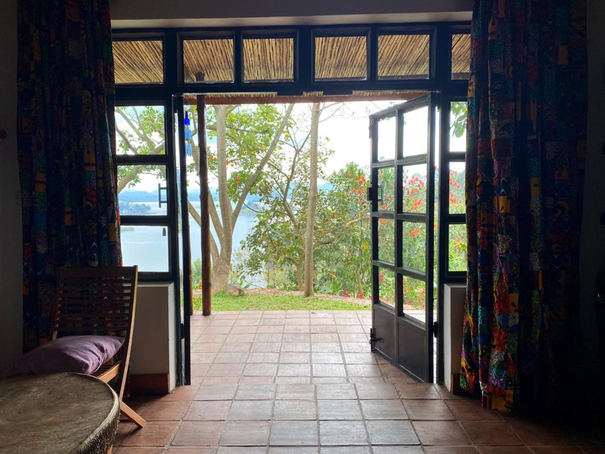 Chameleon Hill Forest Lodge Bwindi Impenetrable Park Buitenkant foto